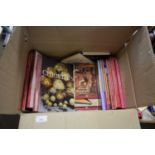 BOX CONTAINING AUCTION CATALOGUES AND BOOKS TO INCLUDE BONHAMS AND CHRISTIES