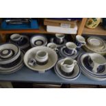 QUANTITY OF ROYAL DOULTON TANGIER PATTERN TABLE WARES