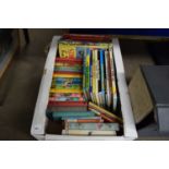 BOX OF VARIOUS VINTAGE CHILDREN'S BOOKS TO INCLUDE ENID BLYTON PLUS ANNUALS