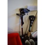 MIXED LOT VARIOUS GOLF CLUBS TO INCLUDE HIPPO, PING ETC