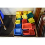 BOX OF PLASTIC WORKSHOP TIDY TRAYS