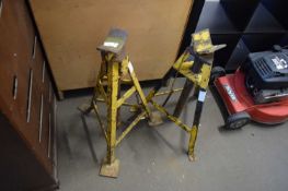 PAIR OF LARGE METAL AXLE STANDS