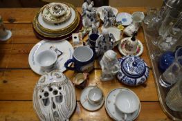 MIXED LOT VARIOUS CERAMICS DECORATED PLATES AND OTHER ITEMS