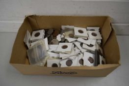 BOX OF MIXED COINAGE TO INCLUDE A RANGE OF 20TH CENTURY GERMAN PFENNIGS