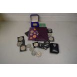 MIXED LOT COMMEMORATIVE COINS TO INCLUDE CHARLES AND DIANA WEDDING, QUEEN MOTHER SILVER CROWN,