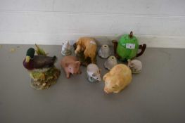 MIXED LOT VARIOUS MODEL ANIMALS AND OTHER ITEMS