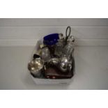 BOX VARIOUS MIXED ITEMS TO INCLUDE SILVER TOPPED DRESSING TABLE JAR, VARIOUS SILVER PLATED