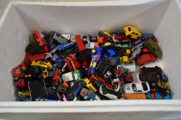 BOX OF MIXED TOY VEHICLES TO INCLUDE CORGI AND OTHERS