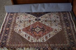 MODERN SHALLOW PILE FLOOR RUG WITH GEOMETRIC DESIGNS