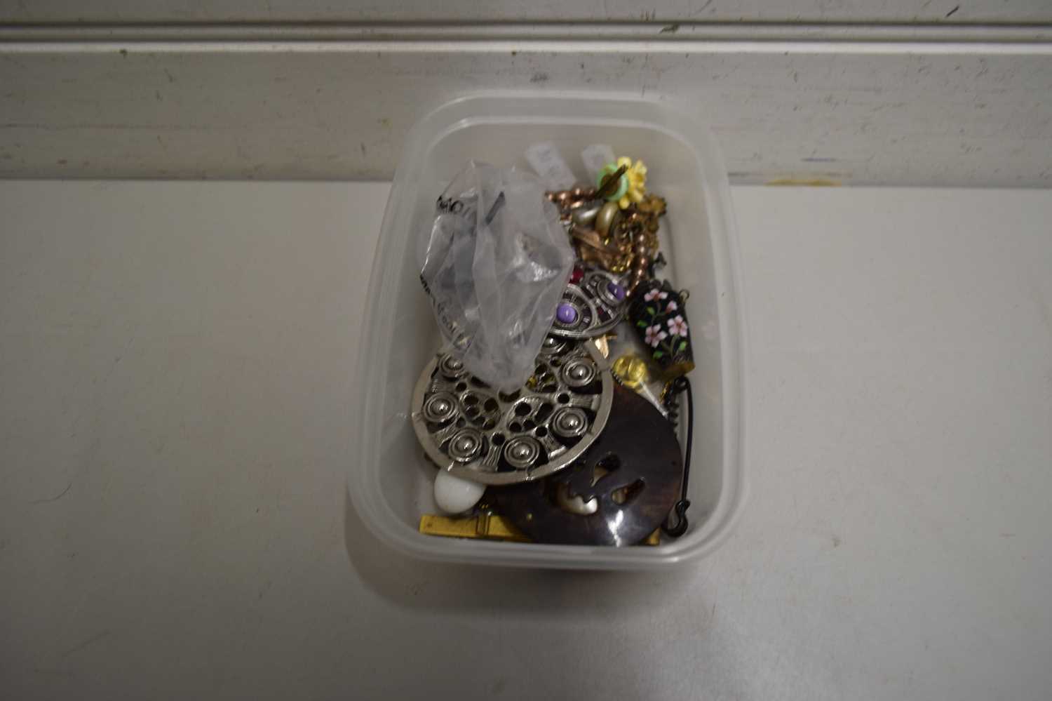 BOX OF COSTUME JEWELLERY