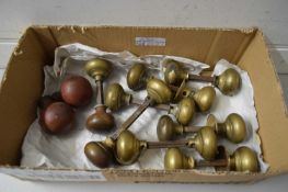 BOX OF BRASS DOOR KNOBS