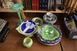 QUANTITY OF CERAMICS INCLUDING A BESWICK TOMATO DISH, AND CORONA WARE BOWL (QTY)