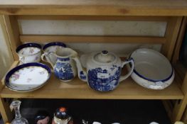 QUANTITY OF VARIOUS TEA WARES