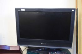 PANASONIC VIERA FLAT SCREEN TV