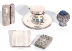 Mixed Lot: George V small silver capstan inkwell (a/f), a small silver vesta case in engine turned