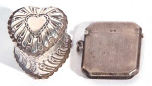 Mixed Lot: hallmarked silver vesta of shaped rectangular form, hinged lid and hallmarked