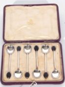 Cased set of six silver bean end coffee spoons, Sheffield 1911, maker's mark Philip Hanson Abbot