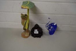 MIXED LOT - AN ART GLASS ELEPHANT, A COMPOSITION MODEL BUDDHA AND A MODEL FROG (3)