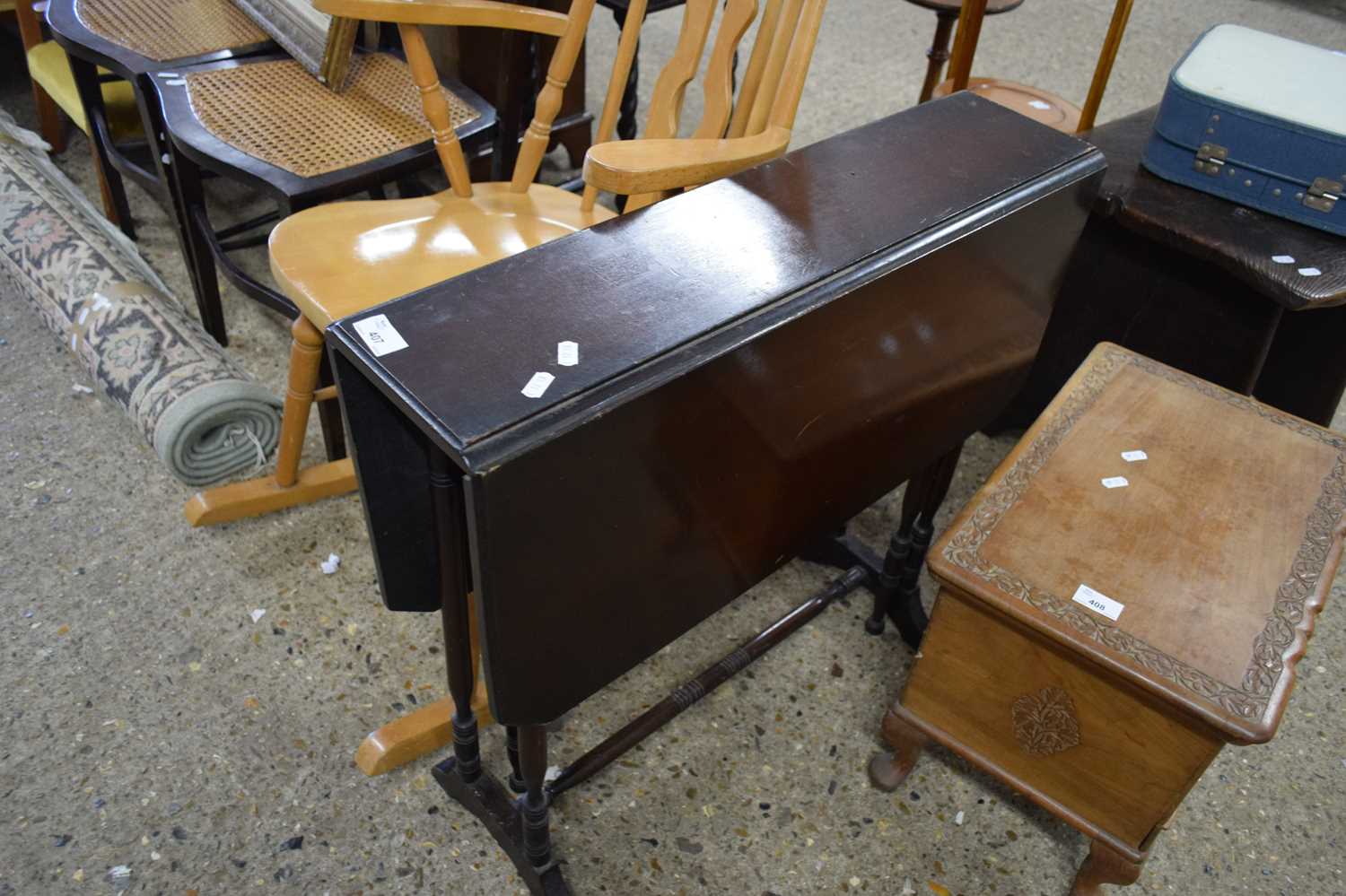 LATE VICTORIAN SUTHERLAND STYLE OCCASIONAL TABLE