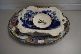 19TH CENTURY OVAL FLORAL DECORATED MEAT PLATE PLUS A FURTHER BLUE AND WHITE SERVING DISH AND A SMALL