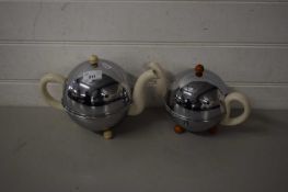 TWO VINTAGE HEATMASTER INSULATED TEA POTS