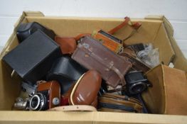 BOX VARIOUS CAMERAS TO INCLUDE FUJICA AND OTHERS PLUS FURTHER CASES ETC