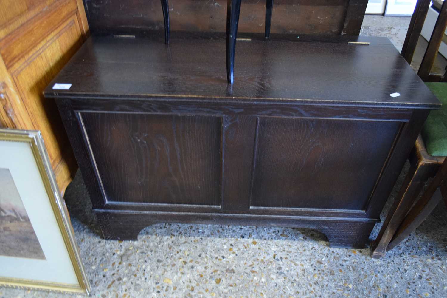 DARK OAK BLANKET BOX