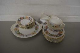 QUANTITY OF PARAGON COUNTRY LANE TEA WARES