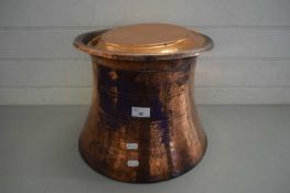 LARGE COPPER JARDINIERE OF TAPERING FORM TOGETHER WITH A COPPER TRAY