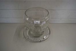 CLEAR CUT GLASS VASE TOGETHER WITH A GLASS CAKE STAND