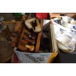 BOX OF MIXED ITEMS TO INCLUDE A PIPE STAND CONTAINING VARIOUS TOBACCO PIPES, PLUS MIXED HOUSEHOLD