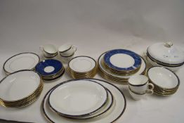 QUANTITY OF WEDGWOOD 'CANTATA' TEA AND DINNER WARES