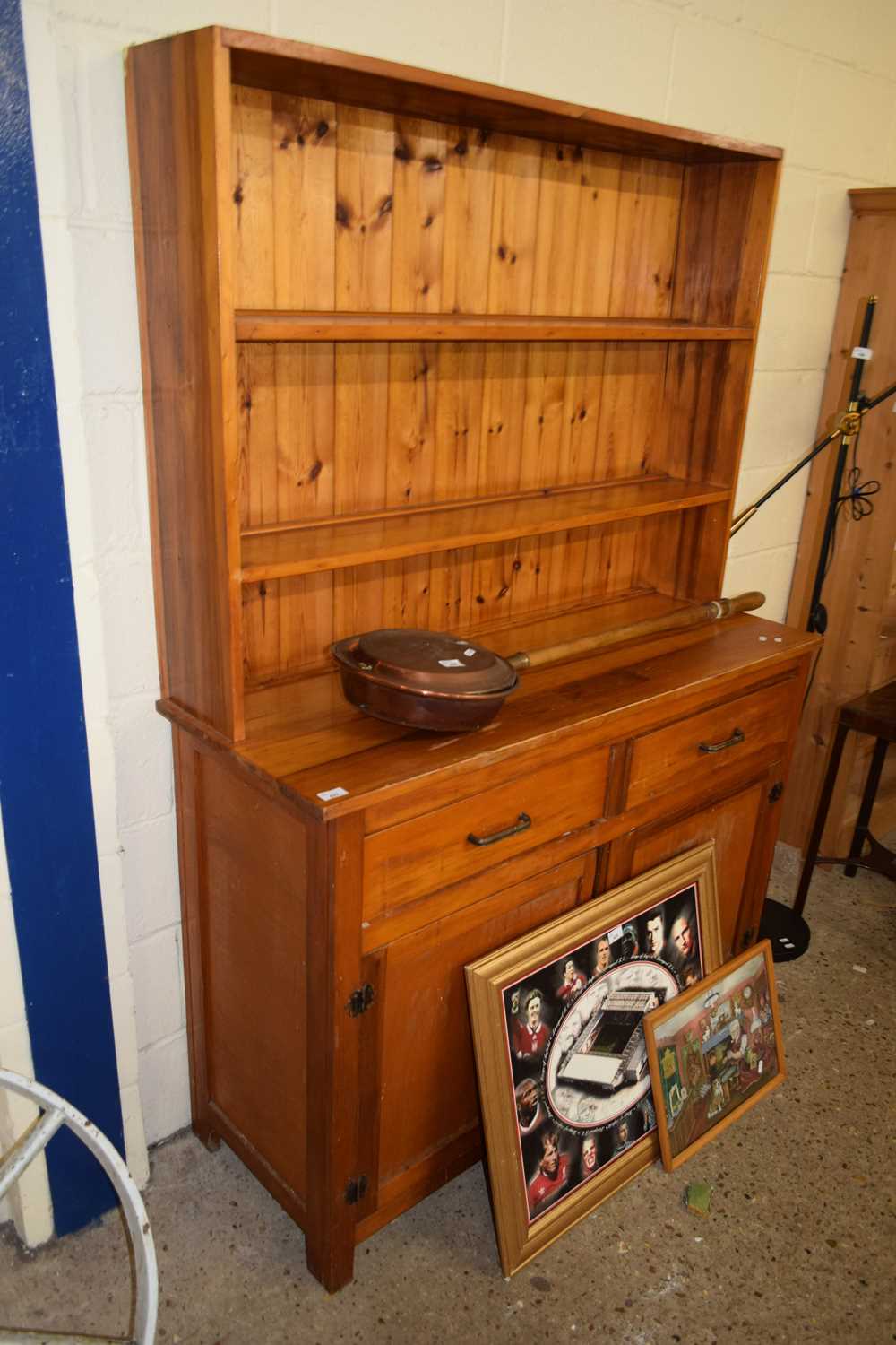 20TH CENTURY STAINED PINE DRESSER WITH TWO DOOR AND TWO DRAWER BASE, 127CM WIDE