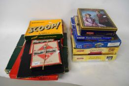 QUANTITY OF WADDINGTONS BOARD GAMES INCLUDING SCOOP AND MONOPOLY AND SCRABBLE