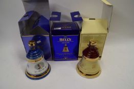 BELLS SCOTCH WHISKY GOLDEN WEDDING ANNIVERSARY OF THE QUEEN AND THE DUKE OF EDINBURGH DECANTER, 1997