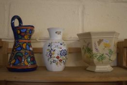 MIXED LOT : COMPRISING A JARDINIERE, JUG AND VASE (3)