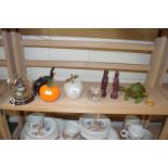 MIXED LOT VARIOUS ORNAMENTS, GLASS MODEL FRUIT, BUTTERFLY UNDER GLASS DOME ETC