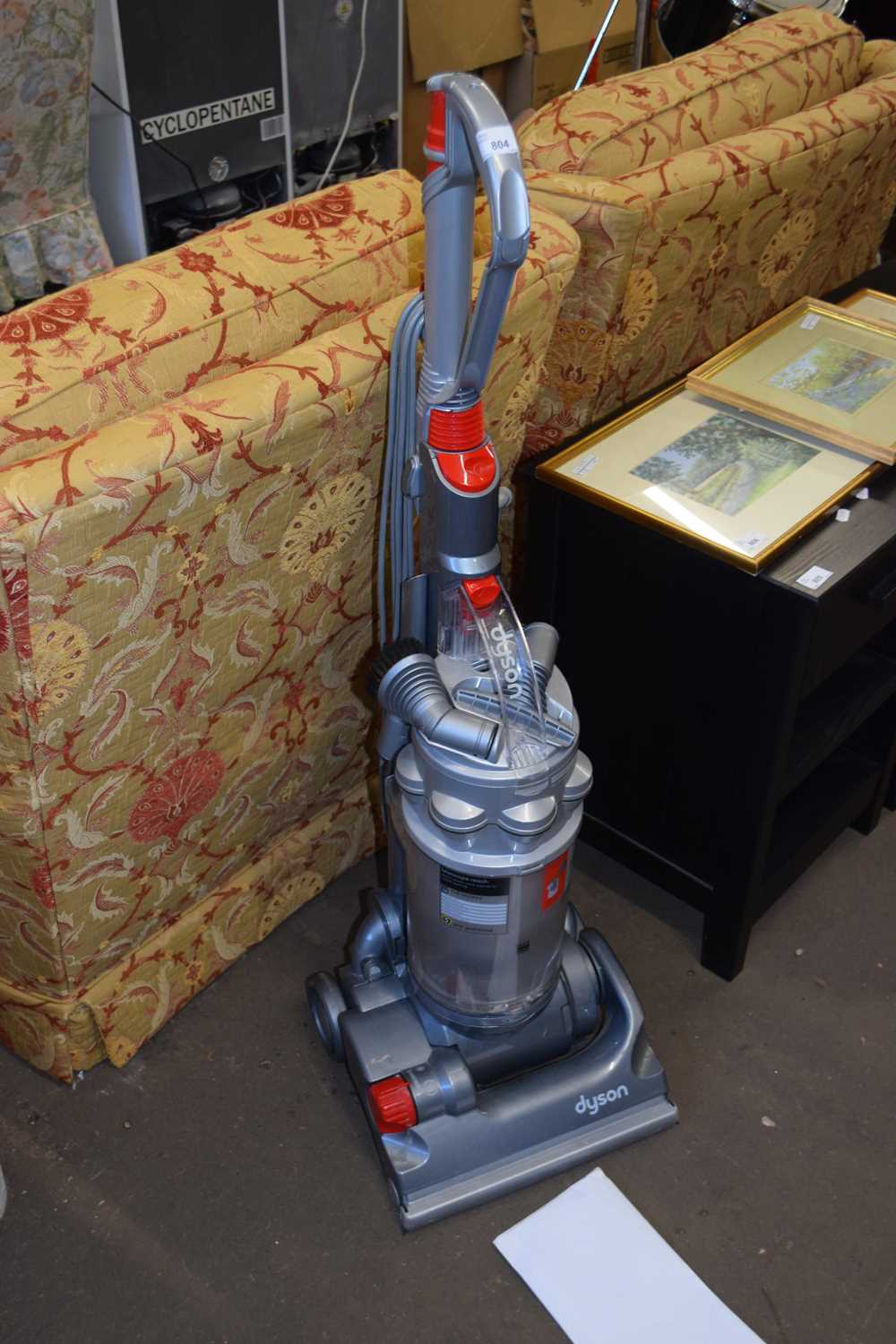 DYSON UPRIGHT VACUUM CLEANER