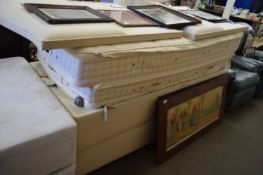 PAIR OF SINGLE DIVAN BEDS