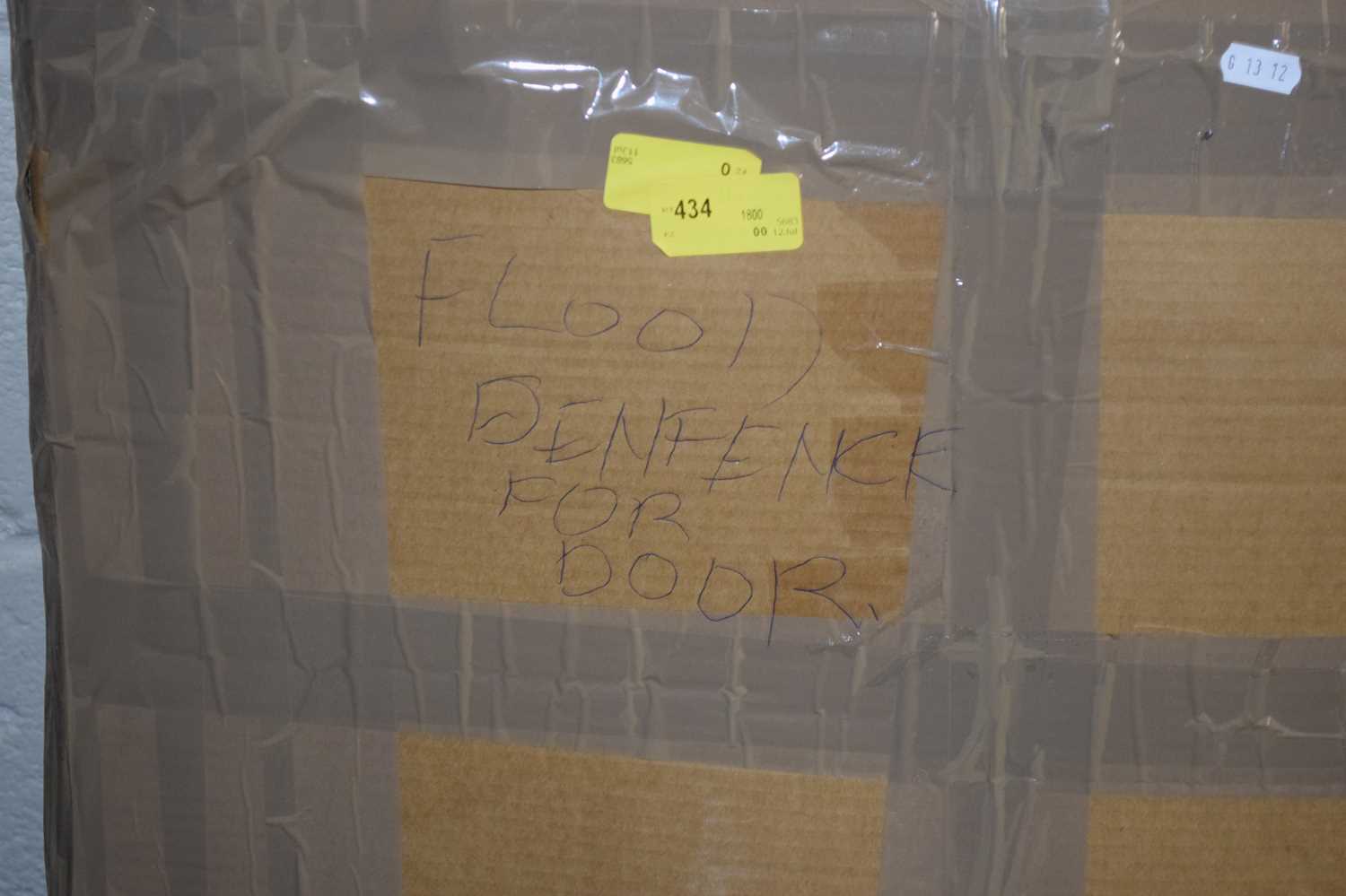 BOXED FLOOD DEFENCE FOR AN EXTERNAL DOOR - Image 2 of 2