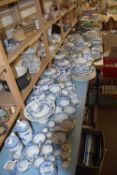 LARGE AND EXTENSIVE QUANTITY OF DRAGON PATTERN TEA, COFFEE AND TABLE WARES, PRINCIPALLY BY ROYAL