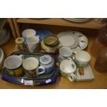 MIXED LOT VARIOUS CERAMICS, MUGS, ROSE BOWL, ETC