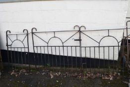 1 Large vintage gate with matching smaller gate H: approx 1m W: approx 275cm (together)