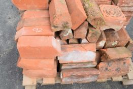 Quantity of red squint bricks, along with a quantity of reclaimed red plinth bricks