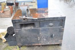 Heavy duty metal workshop cabinet, and an extremely heavy duty Record bench vice No 26