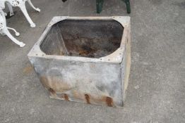 Galvanised tank/fire pit, height 46cm. length 60cm, width 45cm