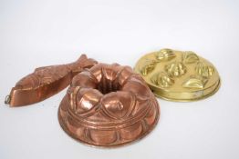 Quantity of Victorian copper jelly moulds and blancmange moulds (3)