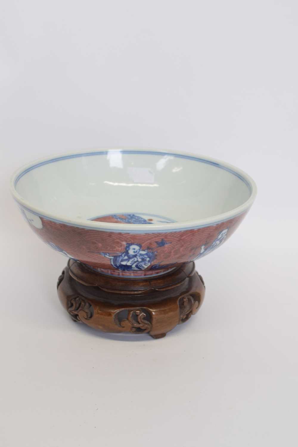 Chinese Qianlong Style Bowl