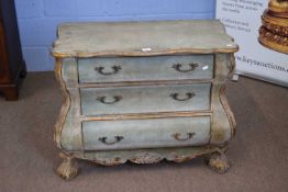 Late 20th century Continental bombe chest in the antique style with three full length drawers and