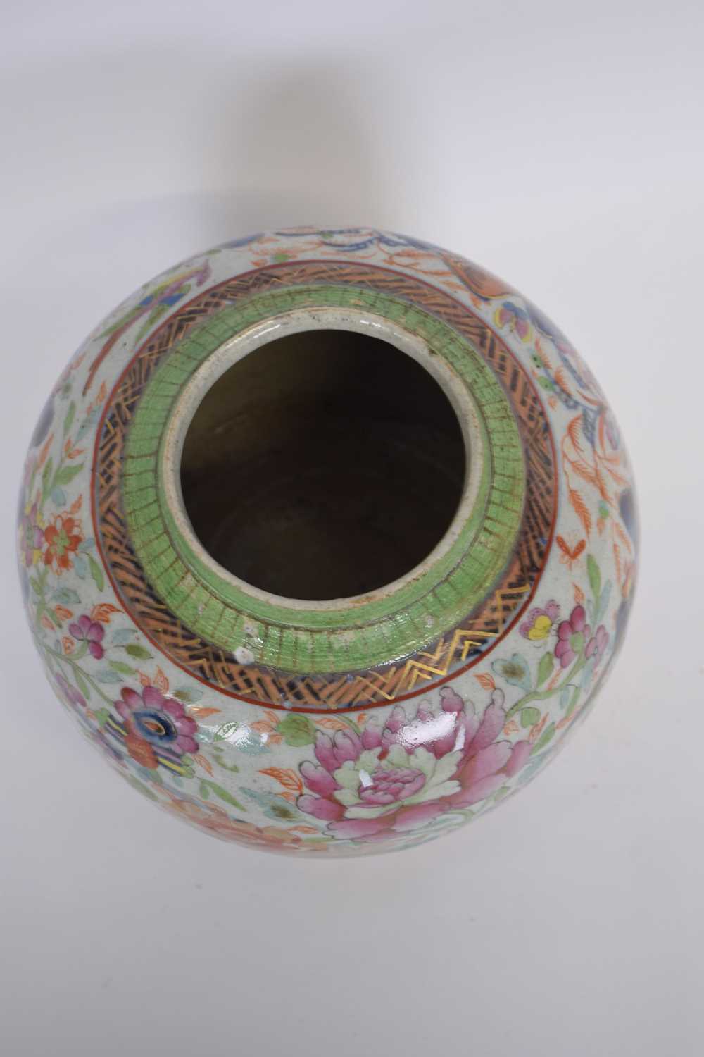 Late 18th/early 19th century Chinese porcelain ginger jar with overglaze European decoration - Image 5 of 6